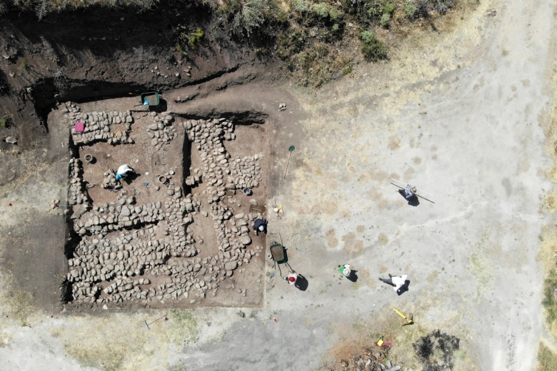 Tunceli'nin Pertek ilçesindeki Tozkoparan Höyüğü