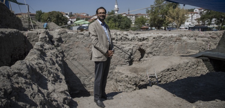 Yahya Coşkun, Türkiye'deki savaş alanı arkeolojisi çalışmalarını anlattı