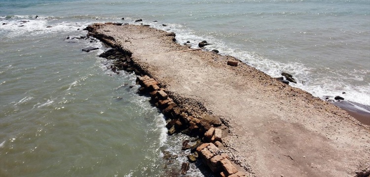 Soli Pompeipolis Antik Limanı'nda Roma Dönemi'ne ait demir külçeler bulundu