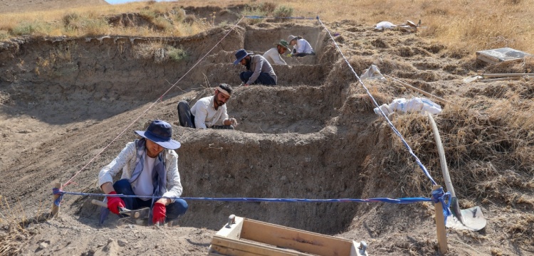 Ayanis Kalesi'ndeki Urartu Kraliyet Çöplüğünde arkeologlar neler buldu?