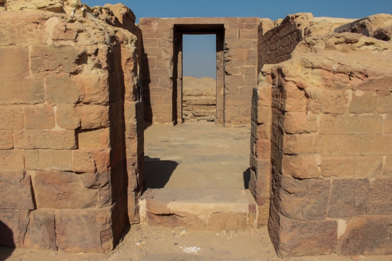 Mısır'daki Keranis Antik Kenti'nden manzaralar