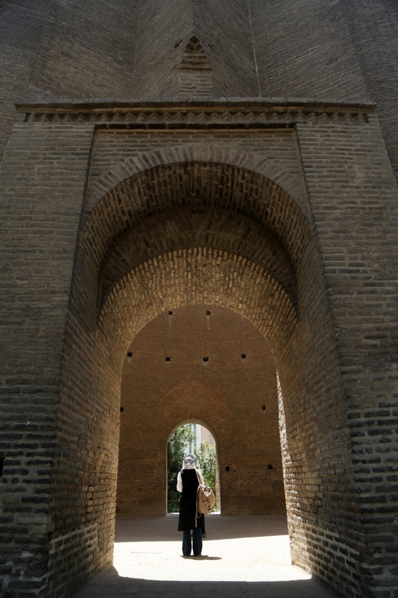 Büyük Selçuklu Sultanı Tuğrul Bey'in İran'daki türbesi: Tuğrul Kulesi