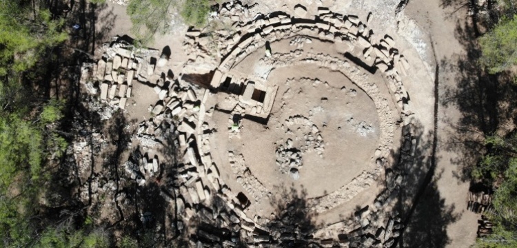 Hyllarima Antik Kenti'nin Helenistik tiyatrosu ve tümülüsü ziyarete açıldı