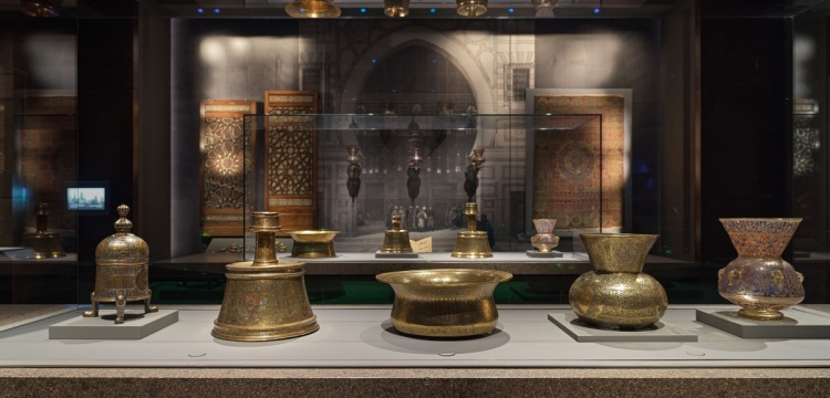 Restorasyonu biten Katar İslam Eserleri Müzesi tekrar kapılarını açtı