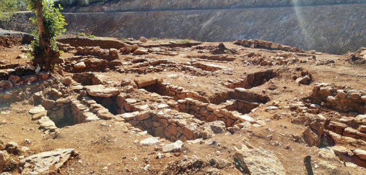 Bodrum’da sel kapanı inşa edilirken antik çağ mezarları bulundu