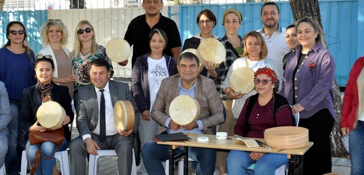 Fethiye'de Delbek çalan son 6 kişi kalınca eğitim için kollan sıvandı