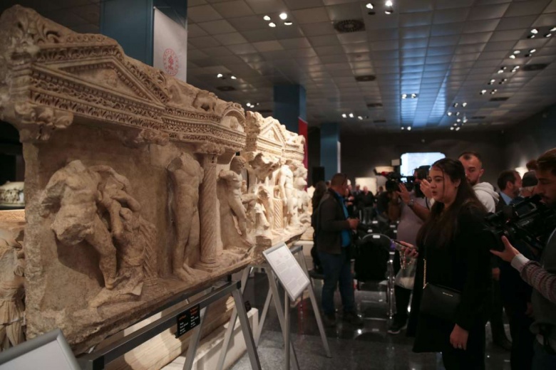 ABD'nin  Antalya Müzesinde Türkiye'ye iade ettiği 6 tarihi eser
