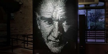 Paşabahçenin Cam Atatürk Portresi Rahmi M. Koç Müzesinde ziyarete açıldı
