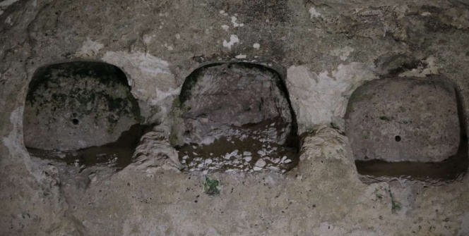 Ercişte 3 odalı Urartu mezarı bulundu