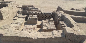 Luksorda eski ve önemli yerleşim alanı ortaya çıkarıldı