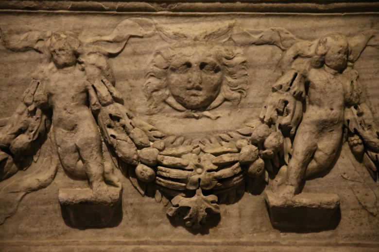 Hatay Arkeoloji Müzesi'deki Antakya Lahdi