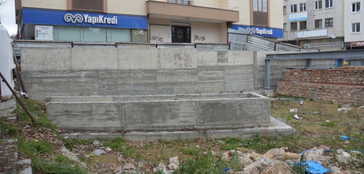 Gebze'deki tarihi sarnıcın çevresine beton dökülmesi tepki çekti