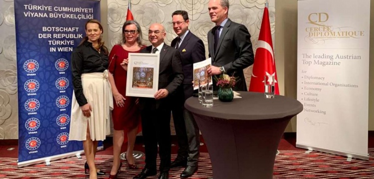 Cercle Diplomatique, Türkiye Cumhuriyeti'nin 100. yıl özel sayısını tanıttı