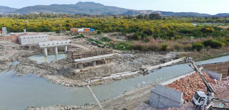 Patara Köprüsü'nün inşasının Nisanda bitmesi bekleniyor