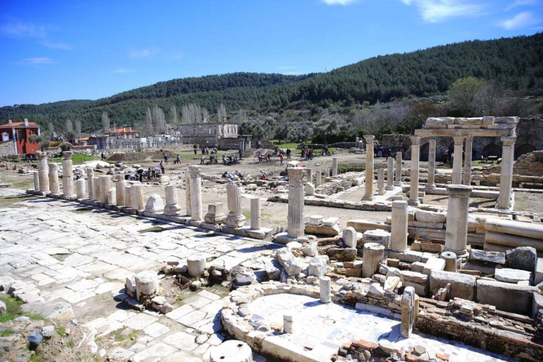 Stratonikeia antik kenti arkeoloji kazılarından yeni görüntüler