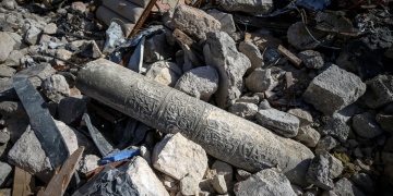 Depremde çöken Antakya Ulu Camiinin enkazında nitelikli parça aranıyor