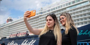 Antalyaya 4 ayda 1 milyon 72 bin 742 yabancı turist geldi