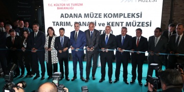 Türkiyenin en büyük müze kompleksi Adanada törenle ziyarete açıldı
