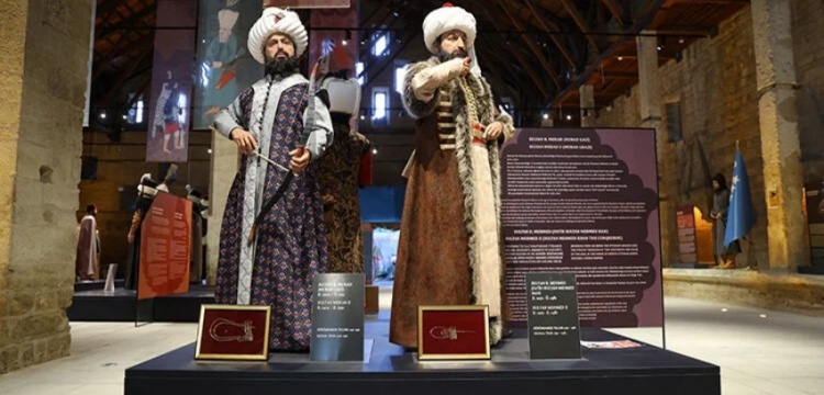 Ekmekçizade Kervansarayı Müzelerinde Osmanlı Padişah Tuğraları sergisi açıldı