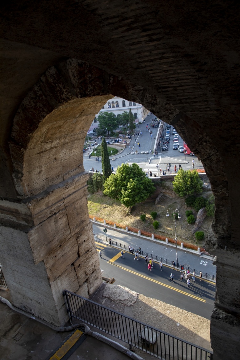 Roma'daki Kolezyum'da turistler için yeni asansör girişi açıldı