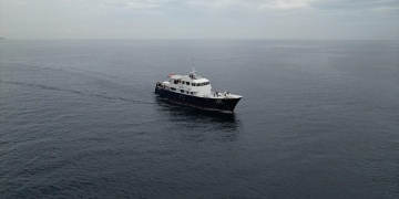 Dev su altı araştırma gemisi UPL Tarım, törenle ilk seferini gerçekleştirdi