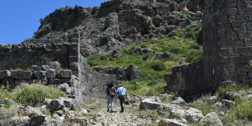 Doç. Dr. Murat Taşkıran: Sillyon Antik Kentide 5 bin yıllık yerleşim izleri var