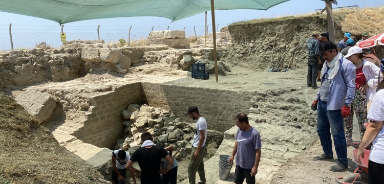 Marmaraereğlisi'nin tarihini binlerce yıl geri çeken yeni arkeolojik kalıntılar bulundu