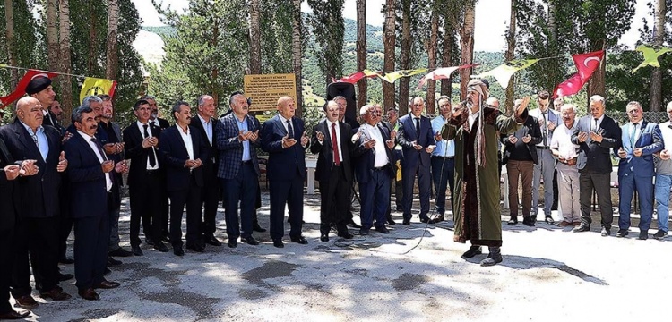 Bayburt'ta 27. Dede Korkut Kültür ve Sanat Şöleni başladı