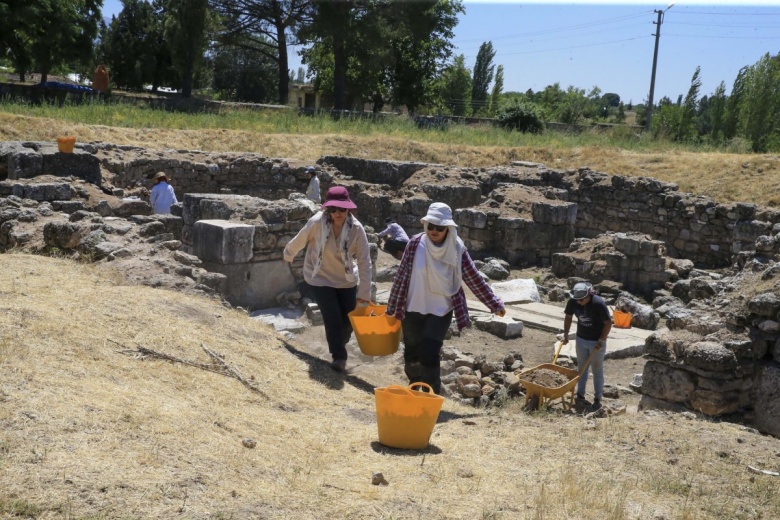 Sebaste Antik Kenti 2023 yılı arkeoloji kazılarından görüntüler