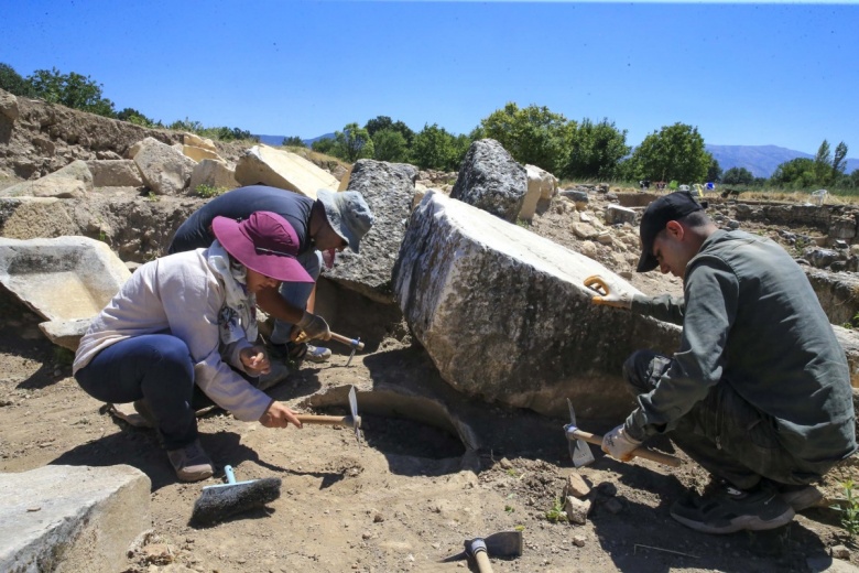 Sebaste Antik Kenti 2023 yılı arkeoloji kazılarından görüntüler