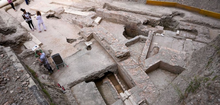 Theatrum Neroni remains of scaenici imperatoris uncovered in Roma