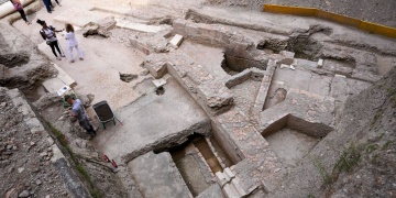 Theatrum Neroni remains of scaenici imperatoris uncovered in Roma