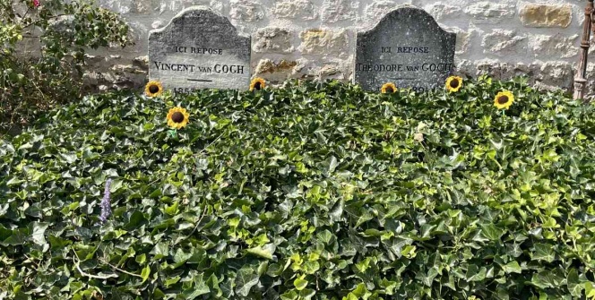 Ünlü Ressam Van Goghun öldüğü köy Auvers-sur-Oise