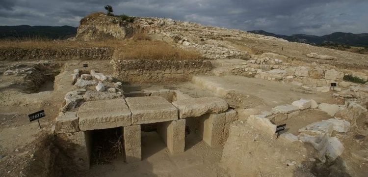 Akbelen'de ağaçlar gibi arkeolojik eserlerin de yok edildiği iddia edildi