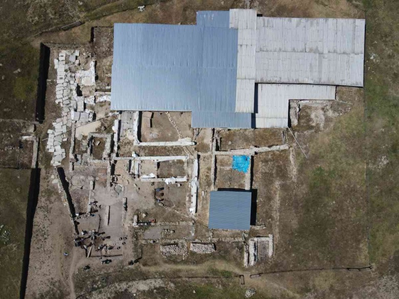 Pompeiopolis Antik Kenti 2023 yılı arkeoloji kazısından fotoğraflar