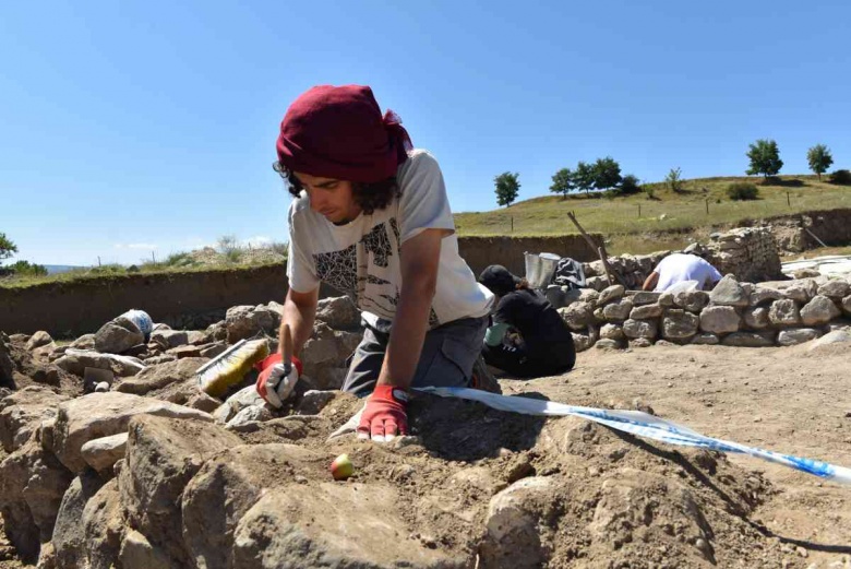 Pompeiopolis Antik Kenti 2023 yılı arkeoloji kazısından fotoğraflar