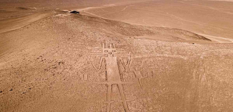 Largest human geoglyph: Atacama Giant or Giant of Tarapaca