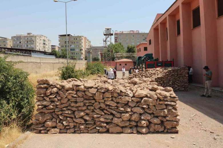 Diyarbakır'ın Göbeklitepe'si Gre Fılla Höyüğü, E Tipi Kapalı Cezaevi'ne taşınıyor