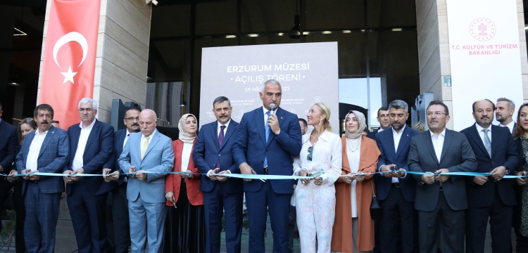 Yeni Erzurum Müzesi törenle ziyarete açıldı