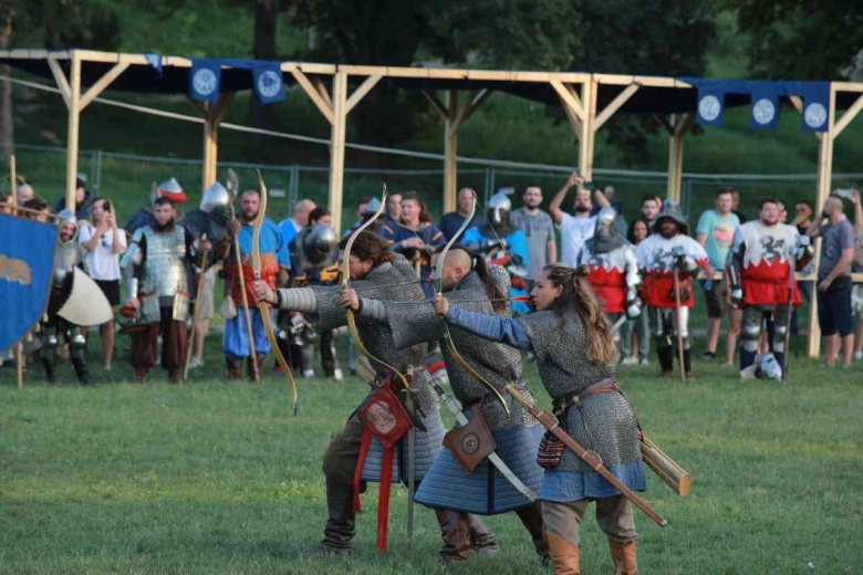 Belgrad Beyaz Kartallar Ortaçağ Festivali'nden manzaralar