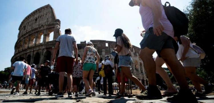 Kolezyum'u fareler bastı, Roma'da turizmciler telaşlı