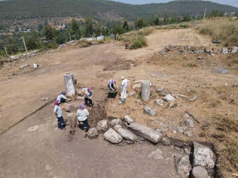 Hyllarima Antik Kenti arkeoloji kazılarda deprem izlerine rastlandı