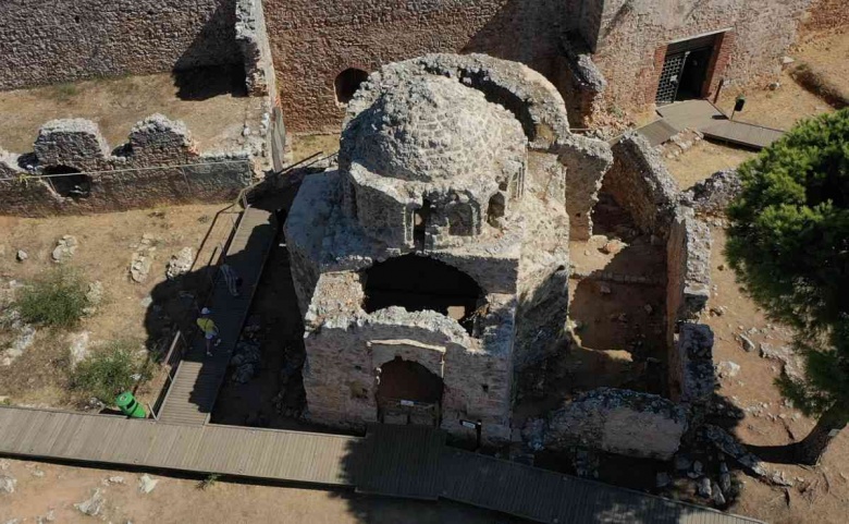 Alanya Kalesi'ndeki şapel Selçukluların hoşgörü kültürünü günümüze taşıyor