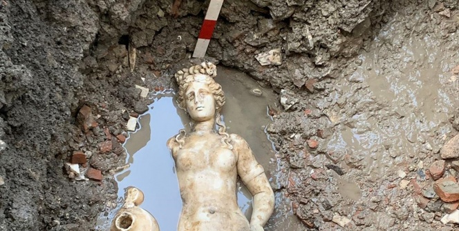Bartının Amasra ilçesinde bir buçuk metre boyunda Nymphe heykeli bulundu