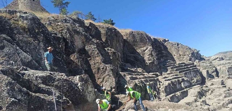 Tokat'taki Zile Kalesi'nde 2023 yılı arkeoloji kazıları başladı