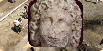Büyük İskenderi tasvir eden bir heykel başı da Amasrada bulundu