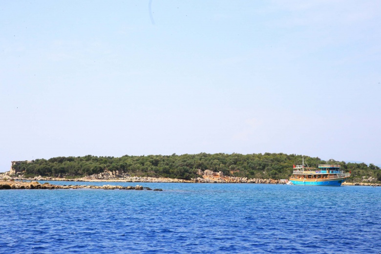 Muğla'nın Orata Adası'ndaki tarihi eserlerin restorasyonu başlıyor...