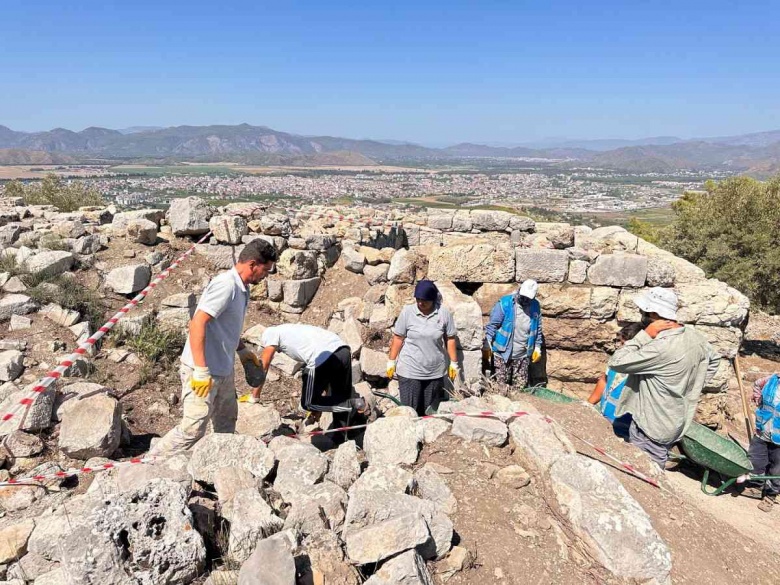 Muğla'daki Kalinda Antik Kenti 2023 arkeoloji kazılarından görüntüler