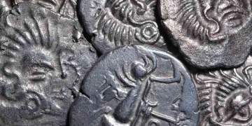 Archaeologists call for surveys to stop illegal searching and looting of coin hoards on Jersey Island.