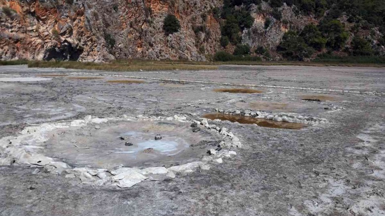 İztuzu Plajı'ndaki antik Kaunos tuzlasının 2 bin yıldır işlevini kaybetmediği anlaşıldı